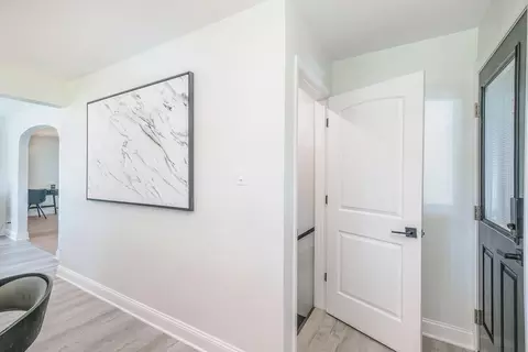 Entry Way - 1307 S Massie Ave, Covington, VA 24426 photo 1 of 3