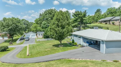 View/Area - 1307 S Massie Ave, Covington, VA 24426 photo 1 of 2