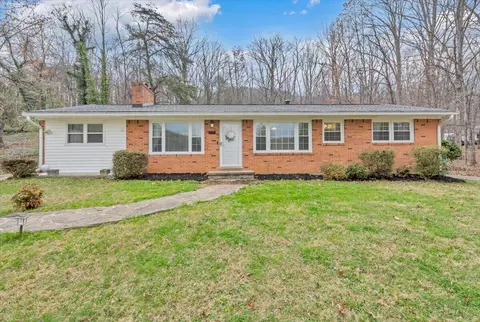 3988 Welcome Valley Rd SE, Roanoke, VA 24014