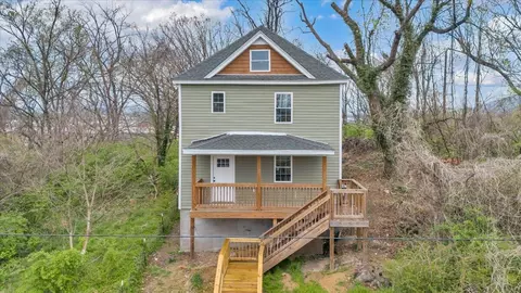 1220 Church Ave SE, Roanoke, VA 24013