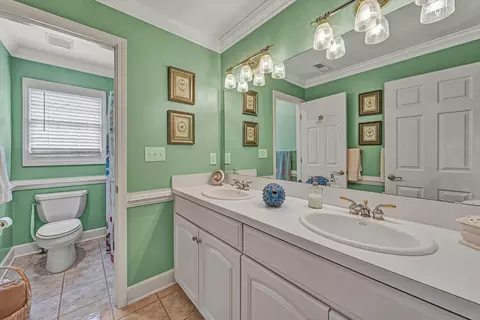 Bath - 1935 Springmill Rd, Salem, VA 24153 photo 4 of 4