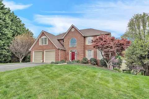 Exterior - 1935 Springmill Rd, Salem, VA 24153 photo 2 of 17