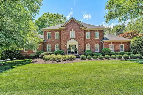 3606 Wellington Dr SE, Roanoke, VA 24014