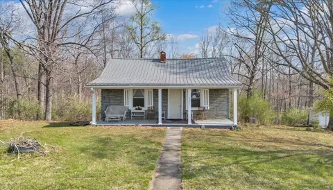 825 Knob Church Rd, Henry, VA 24102