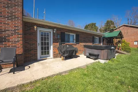 6321 W H Smith Dr, Dublin, VA 24084 photo 20