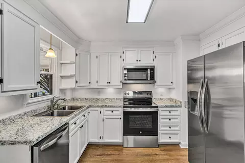 Kitchen - 2209 Byrd Ave NE, Roanoke, VA 24012 photo 1 of 4