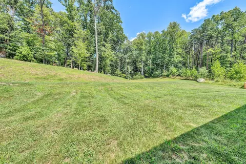 Exterior - 4273 Daugherty Rd, Salem, VA 24153 photo 5 of 7