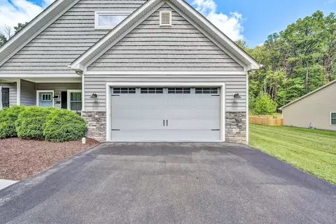 Exterior - 4273 Daugherty Rd, Salem, VA 24153 photo 7 of 7