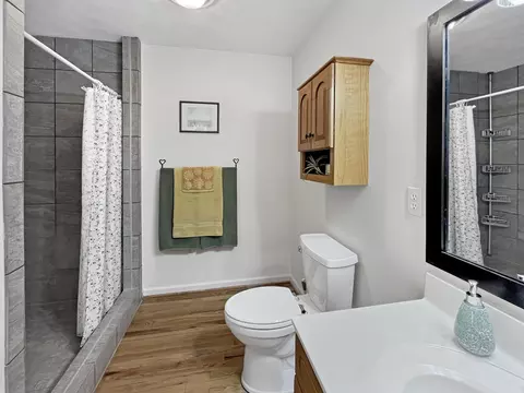 Bath - 411 Hardbarger Rd, Buchanan, VA 24066 photo 1 of 7
