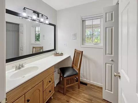 Bath - 411 Hardbarger Rd, Buchanan, VA 24066 photo 3 of 7