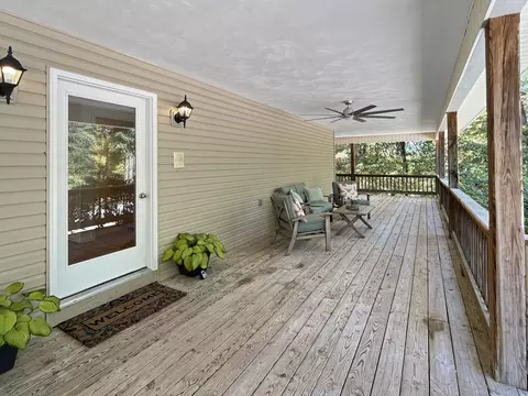 Exterior - 411 Hardbarger Rd, Buchanan, VA 24066 photo 11 of 28