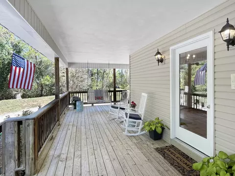 Exterior - 411 Hardbarger Rd, Buchanan, VA 24066 photo 10 of 28