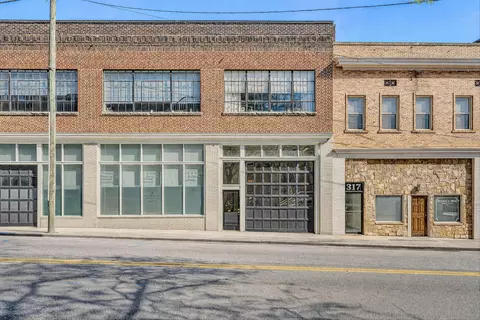 319 Campbell Ave SW #104, Roanoke, VA 24016