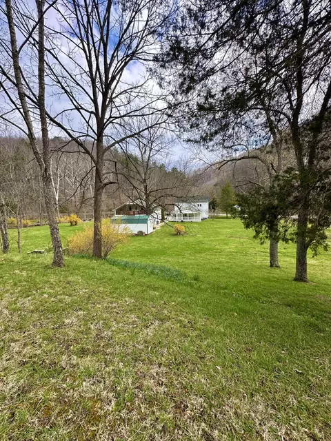 Exterior - 800 E Morris Hill Rd, Covington, VA 24426 photo 29 of 42