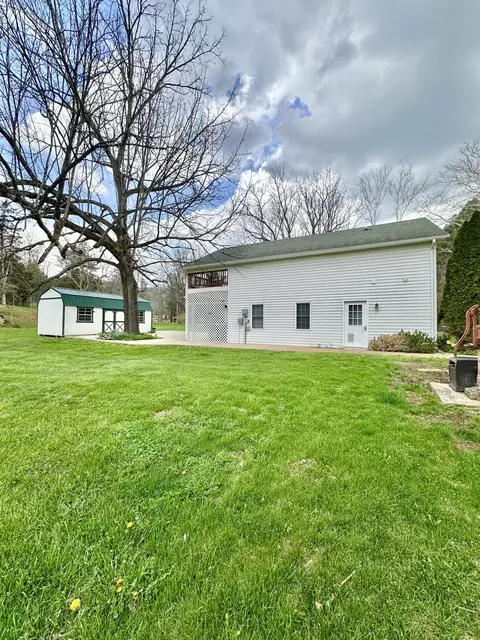 Exterior - 800 E Morris Hill Rd, Covington, VA 24426 photo 6 of 42