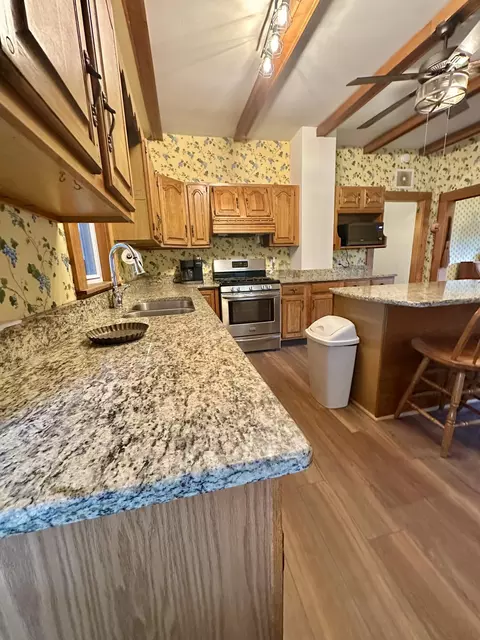 Kitchen - 800 E Morris Hill Rd, Covington, VA 24426 photo 7 of 14