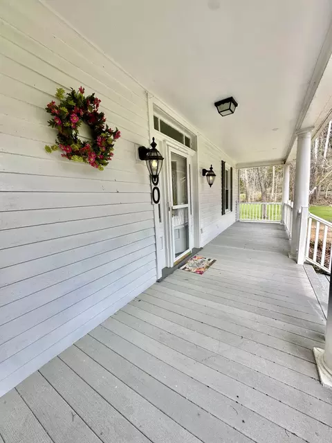 Exterior - 800 E Morris Hill Rd, Covington, VA 24426 photo 14 of 42
