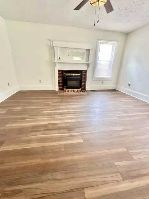 Living - 800 E Morris Hill Rd, Covington, VA 24426 photo 2 of 8