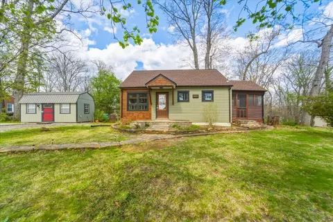 4925 Oak Rd NW, Roanoke, VA 24017