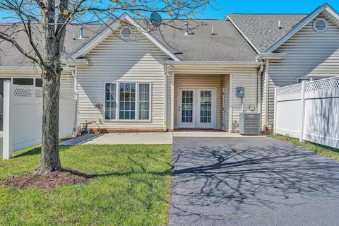 Exterior - 88 Maple St, Salem, VA 24153 photo 3 of 3