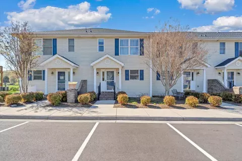 Exterior - 475 Cambridge Ct #E2, Hardy, VA 24101 photo 4 of 4