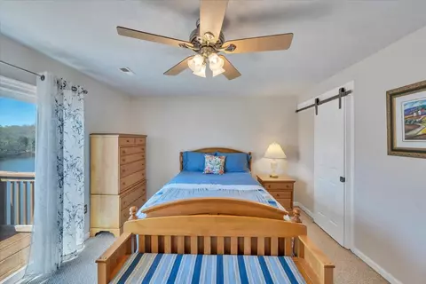 Bedroom - 475 Cambridge Ct #E2, Hardy, VA 24101 photo 3 of 6
