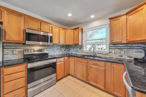 Kitchen - 475 Cambridge Ct #E2, Hardy, VA 24101 photo 3 of 4