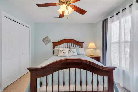 Bedroom - 475 Cambridge Ct #E2, Hardy, VA 24101 photo 5 of 6