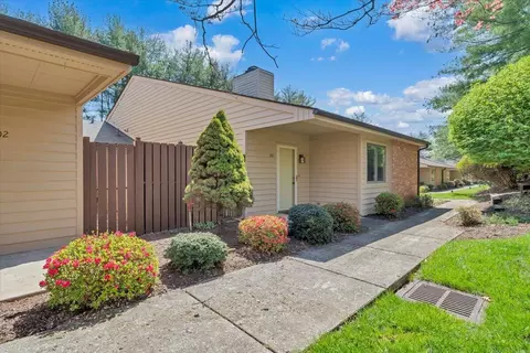 301 Windward Dr SW, Roanoke, VA 24018