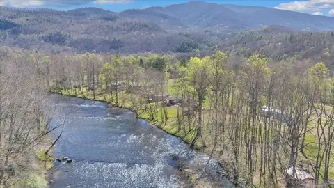 706 Dunbrack Cir, Covington, VA 24426 photo 25