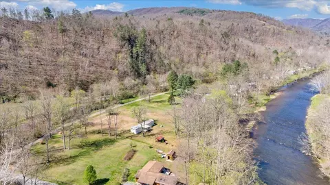 706 Dunbrack Cir, Covington, VA 24426 photo 46