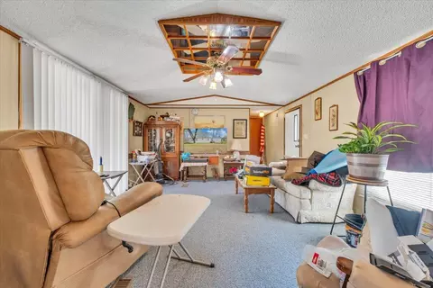 706 Dunbrack Cir, Covington, VA 24426 photo 10