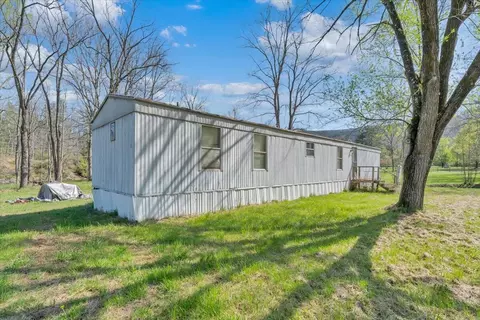 706 Dunbrack Cir, Covington, VA 24426 photo 16
