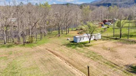 706 Dunbrack Cir, Covington, VA 24426 photo 31