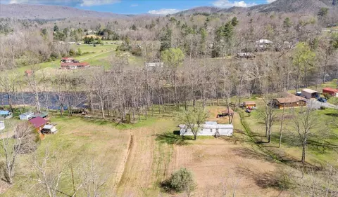 706 Dunbrack Cir, Covington, VA 24426 photo 40