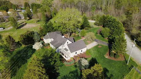 View/Area - 255 Plantation Dr, Penhook, VA 24137 photo 2 of 3