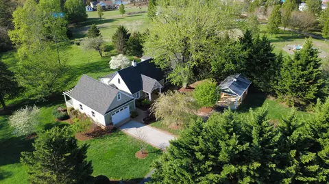 View/Area - 255 Plantation Dr, Penhook, VA 24137 photo 1 of 3