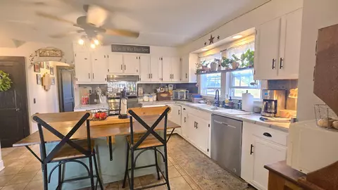 2021 Coles Knob Rd NE, Check, VA 24072 photo 15