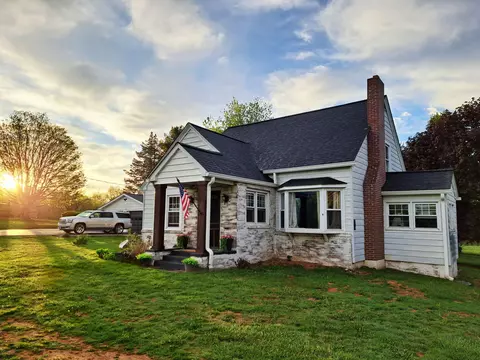 2021 Coles Knob Rd NE, Check, VA 24072 photo 2