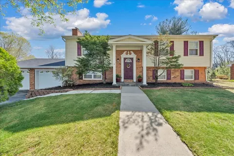 812 Knollwood Dr, Troutville, VA 24175