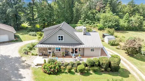 280 Woodwinds Rd, Callaway, VA 24067