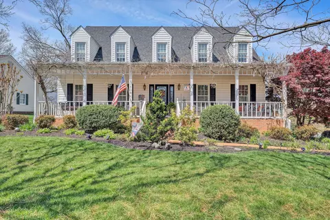 1505 Ashley Dr, Salem, VA 24153