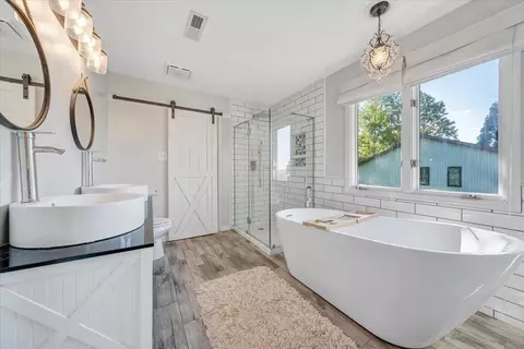 662 Stayman Rd, Roanoke, VA 24019