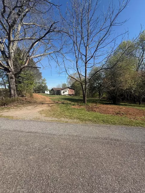 60 Ashgrove Ln, Bassett, VA 24055
