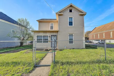 1730 Orange Ave NW, Roanoke, VA 24017