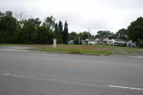 625 W 4th St, Salem, VA 24153