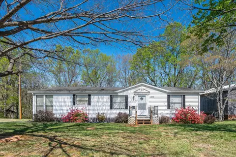1675 Atkinson Hollow Rd, Vinton, VA 24179