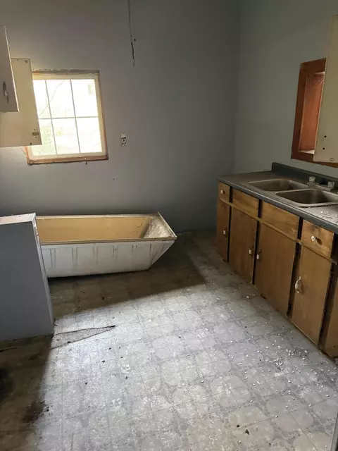 Undisclosed, Clifton Forge, VA 24422 photo 6