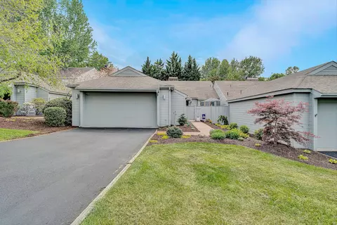 2509 S Clearing Rd, Salem, VA 24153