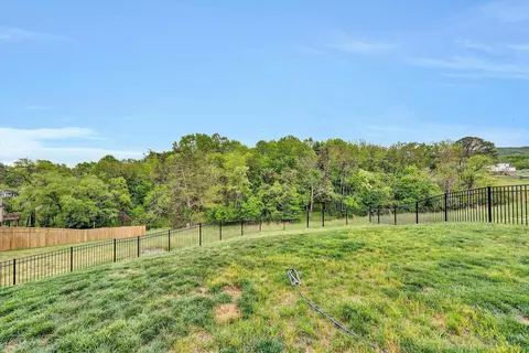Exterior - 102 Simms Blvd, Salem, VA 24153 photo 15 of 17